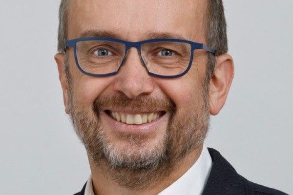 2023 Portrait Robert Weller